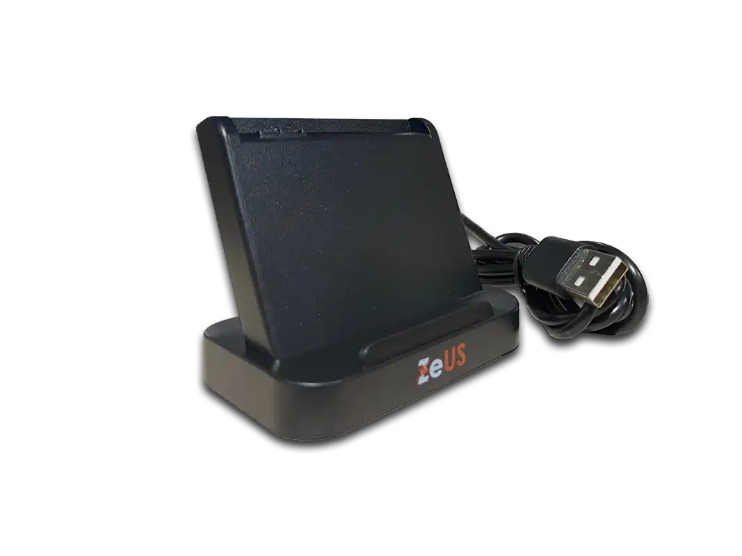 Citac-smart-kartica-ZeUs-CR816-za-biometrijske-licne-karte-vertikalni-USB-3 Čitač smart kartica ZeUs CR816 (za biometrijske lične karte)