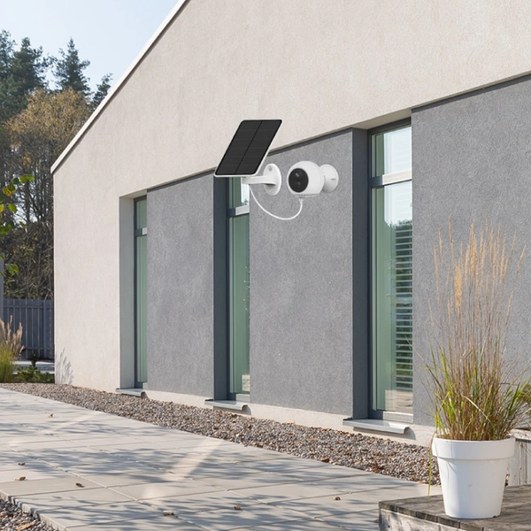 IP-Wi-Fi-smart-solarna-kamera-2-1