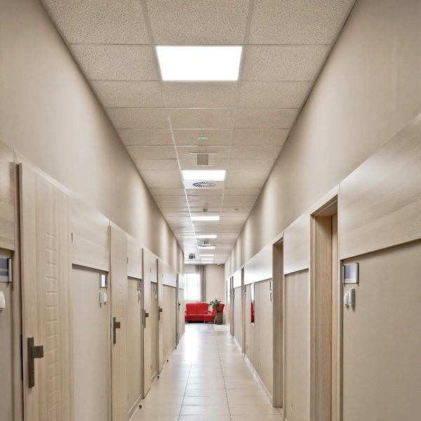 LED-panel-43W-dnevno-svetlo-2-2